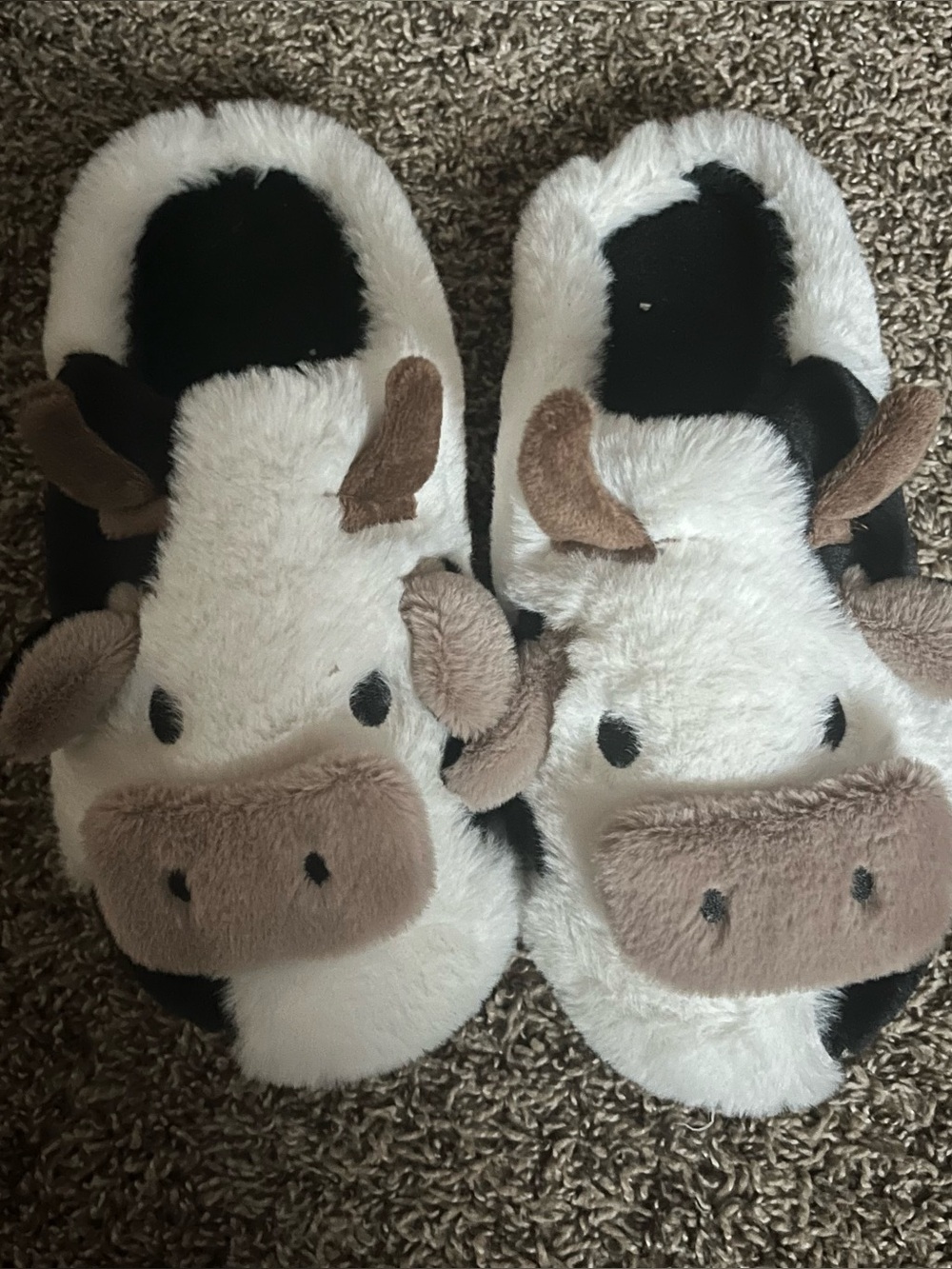 Cow slippers with horns #cowslippers #slippers #funny